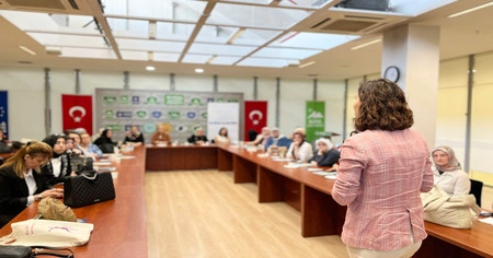 ENERJİ TİMİ, KADIN KOOPERATİFLERİNE TASARRUFU ANLATTI